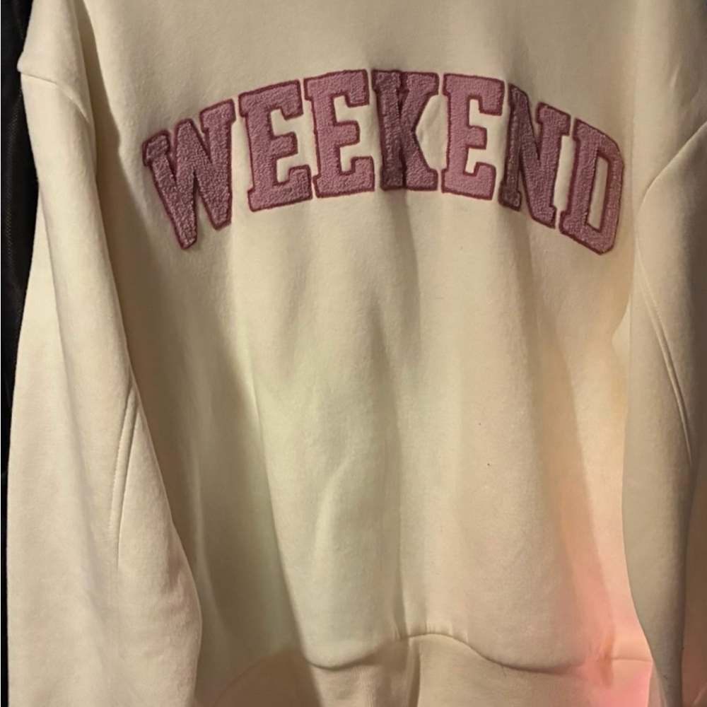 Pink Rose Crew Neck Sweater in Cream and Pink